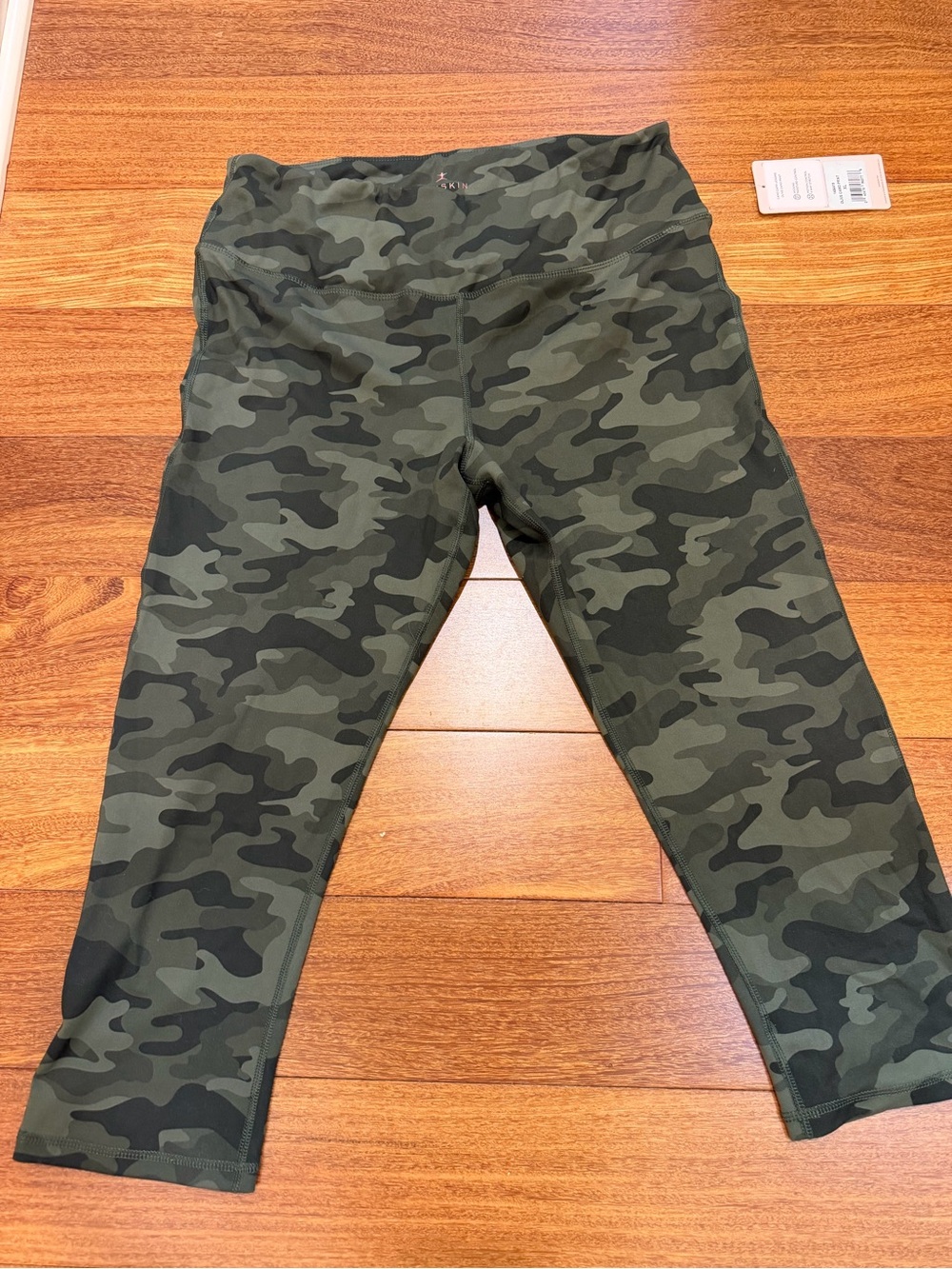 Women’s Danskin XL Bran New Camo Active Leggings - Olive Green